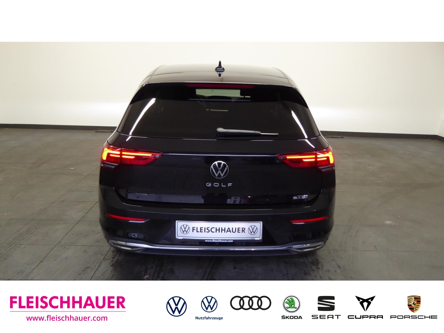 Volkswagen GOLF MOVE PLUS PAKET LED-PLUS SCHEINWERFER AHK à DE-70736  Fellbach Allemagne