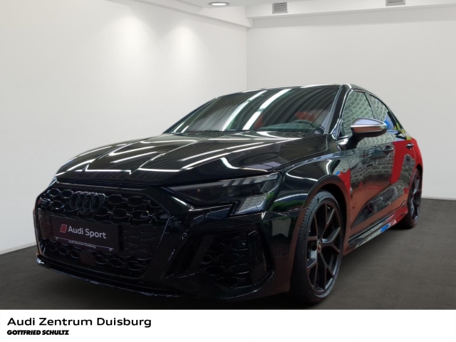 Audi RS3 Limousine Allrad HUD AD Panorama Navi Leder Cockpit Soundsystem B  & O 360 Kamera sofort verfügbar! in Duisburg