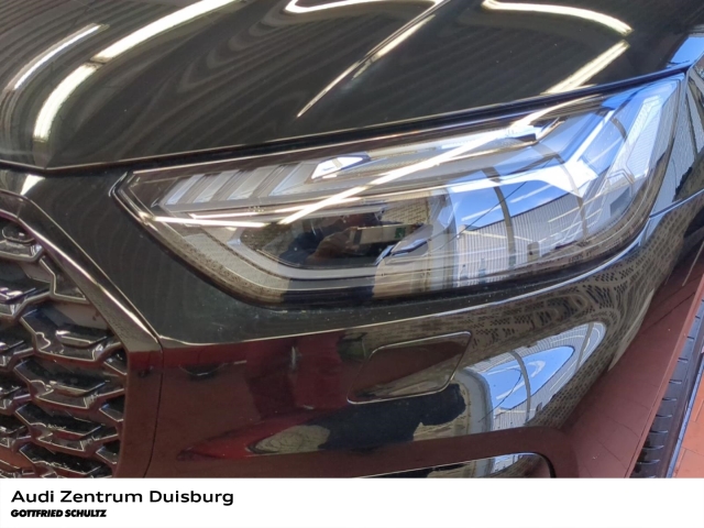 Audi Q5 Sportback line 40 TDI quattro Allrad AD AHK El. Panodach Panorama  Navi sofort verfügbar! in Duisburg