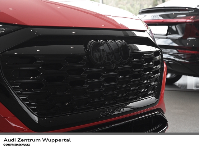 Audi Q8 e-tron Sportback S line 55 -Panorama - Navi - HUD in Wuppertal