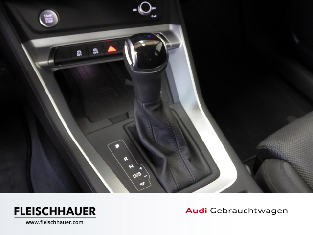 Audi Q3 advanced 40 TFSI quattro LED SHZ Navi Kamera in Köln